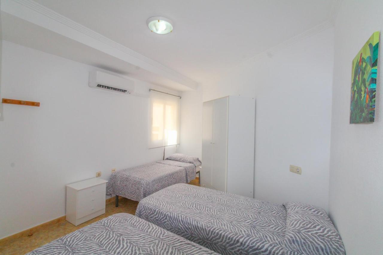 Alacant Home: Santa Pola. Piso Moderno A 200 Metros De La Playa エクステリア 写真